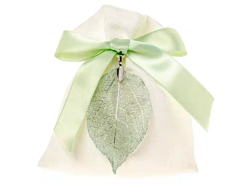 Etm Foglia sacchetto porta confetti verde cm.10x12 C2717