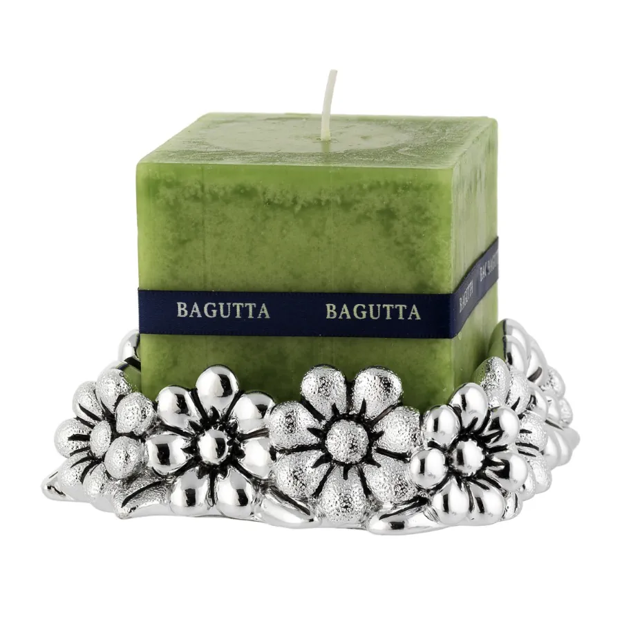 Bagutta portacandele con margherite e candela verde 1866 02 VE