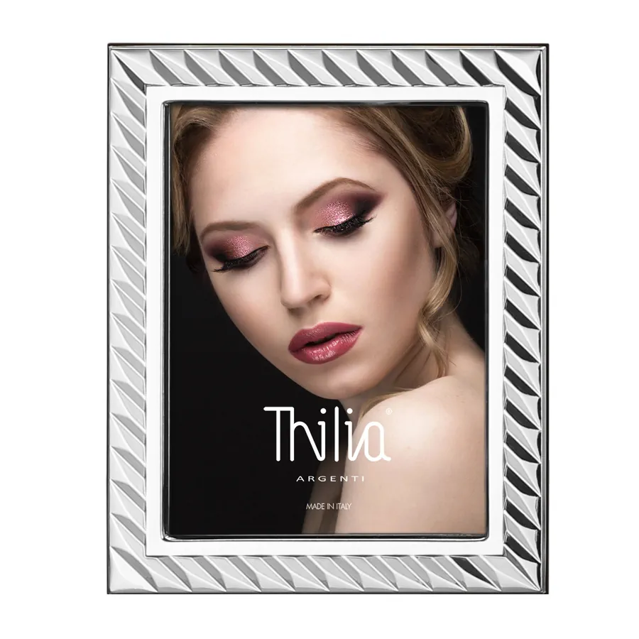 Thilia cornice lamina argento tratti obliqui 13x18 454316