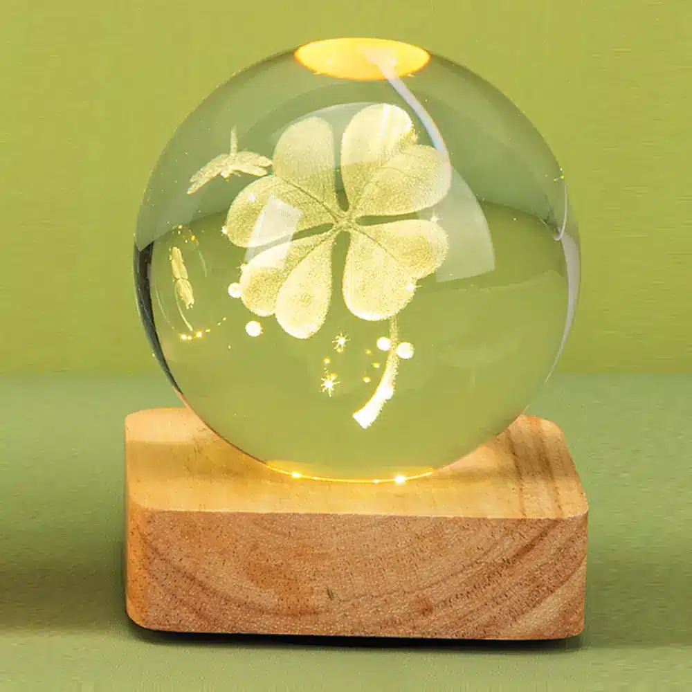 Yvonne Gontier sfera in cristallo quadrifoglio con led d.8 5127270